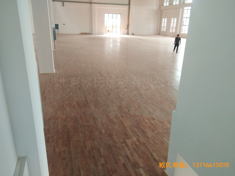 ��ɳ����������Է�׶�԰�˶����˶��ذ�ʩ������2