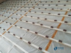 Сѧ��ľ��̨��������ľ�ذ�ʩ���Ŷ�