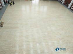 ��ľ��̨�����˶��ذ��ĸ����ӻ���